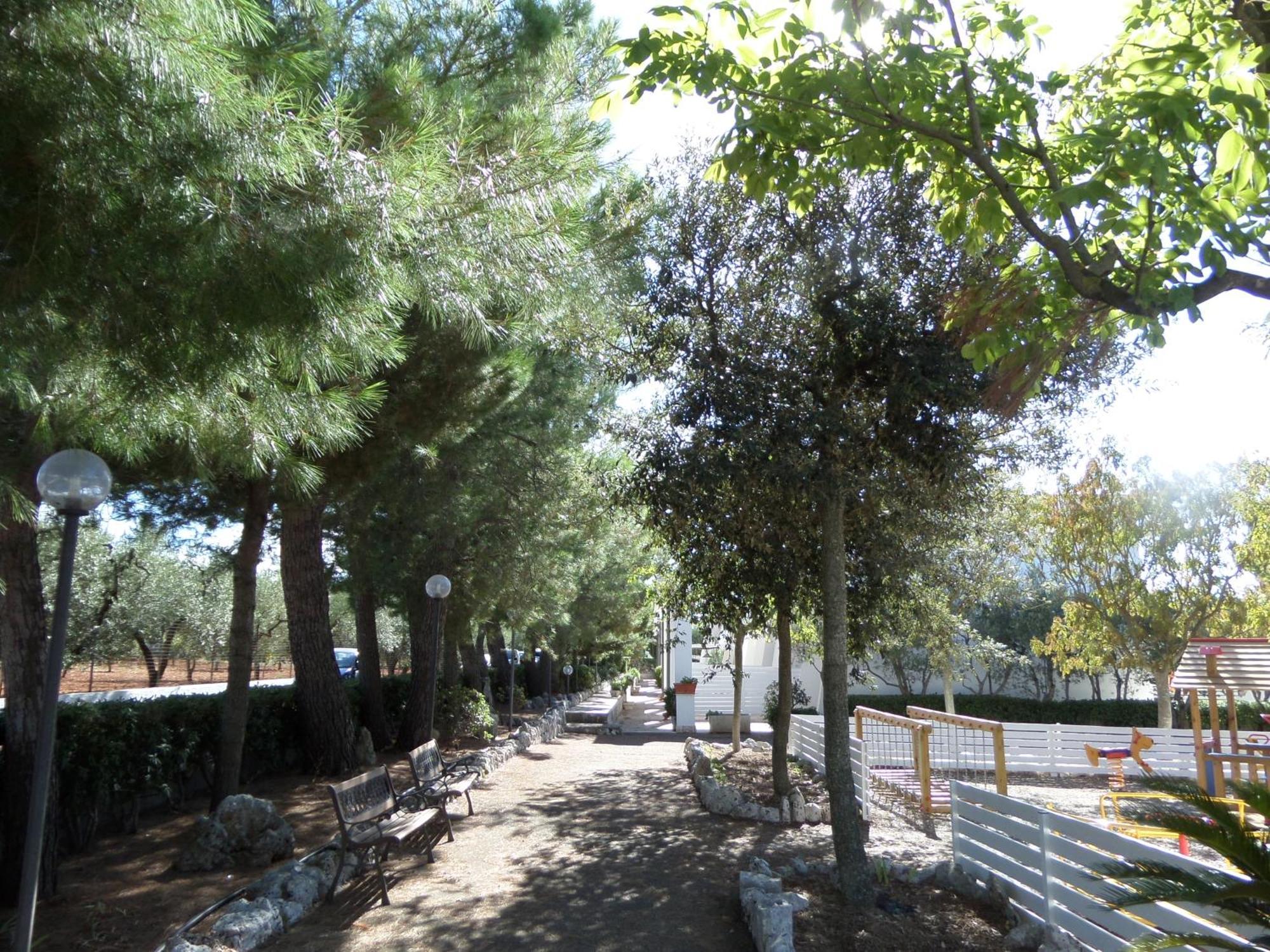 אפרטהוטל אלברובלו Raggio Di Sole מראה חיצוני תמונה